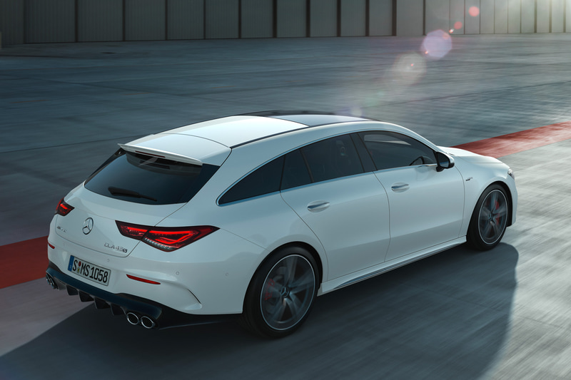 メルセデスAMG CLA 45 S 4MATIC+ シューティングブレーク