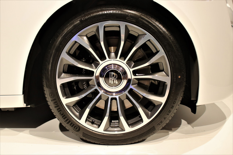 ゴースト ゼニス コレクション