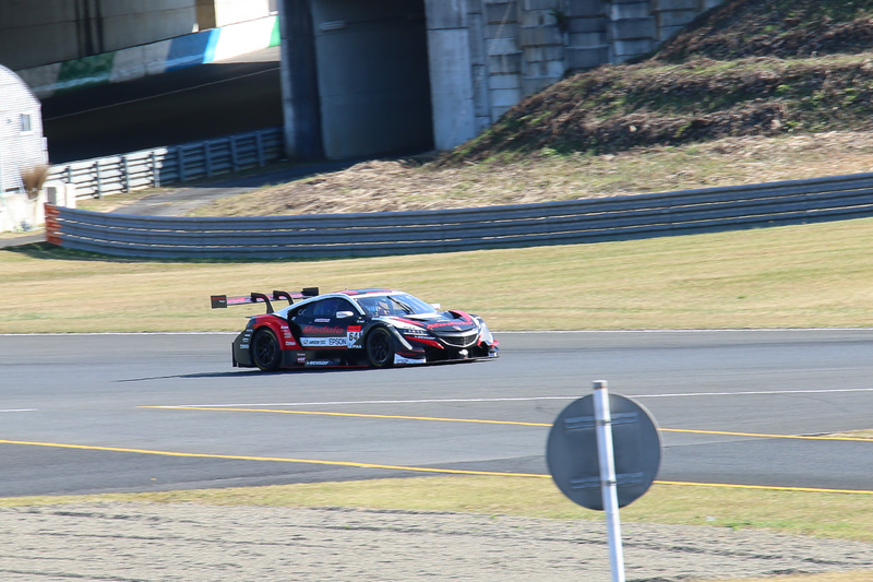 ドライバー交代も行なわれる本格的なワンメイクレースの結果、山本尚貴/ジェンソン・バトン組の1号車「RAYBRIG NSX-GT」が優勝。バトン選手はNSX-GTでのツインリンクもてぎラストバトルを勝利で終えた