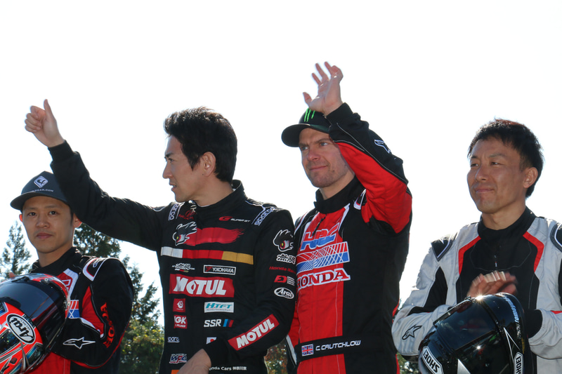 優勝は武藤英紀/カル・クラッチロー組