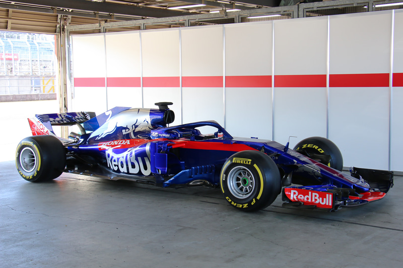 STR13 2019カラー