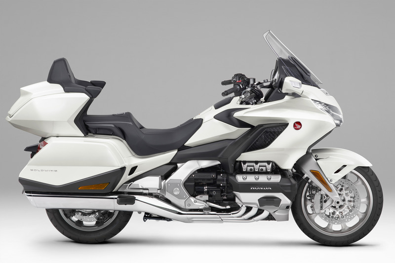 パールグレアホワイトのGold Wing Tour Dual Clutch Transmission＜AIRBAG＞