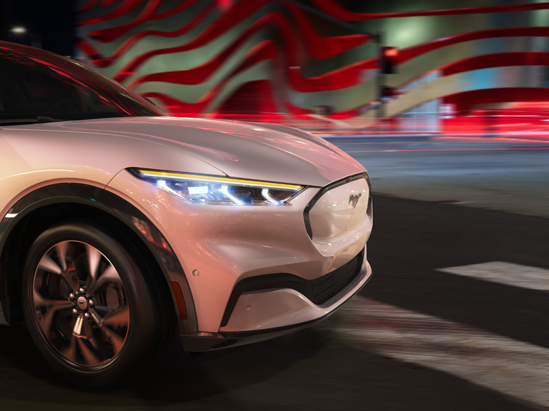 新型SUV「Mach-E」