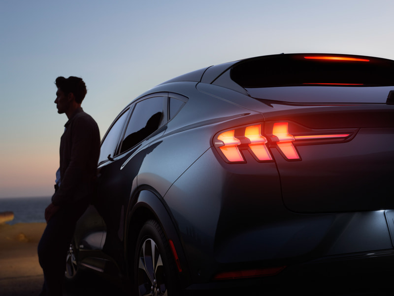 新型SUV「Mach-E」