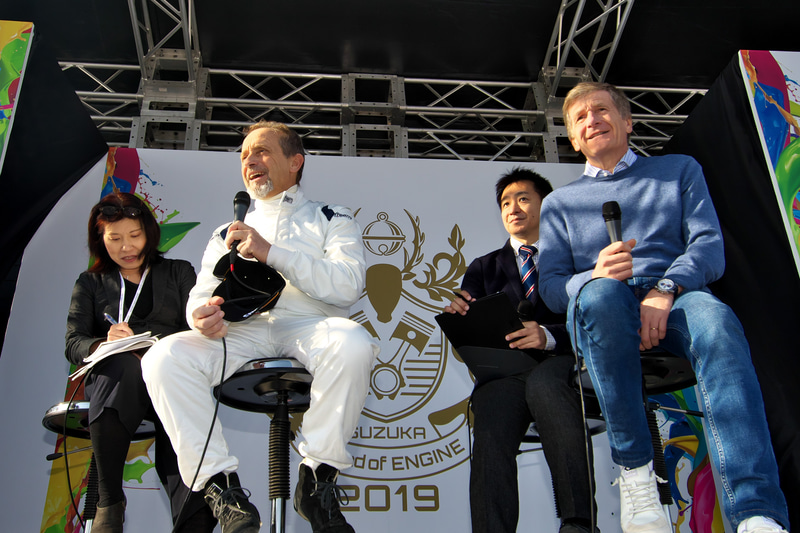 元F1ドライバー、ピエルルイジ・マルティニ氏（左）とティエリー・ブーツェン氏（右）が登場したトークショー