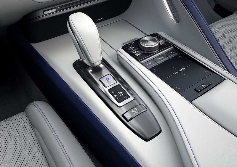 LC500 コンバーチブルモデルのインテリア