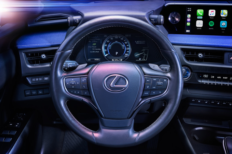 UX300eのインテリア