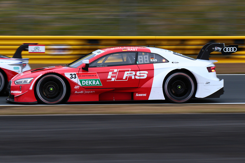 DTMチャンピオンのレネ・ラスト選手（33号車 Audi Sports RS 5 DTM）は14位
