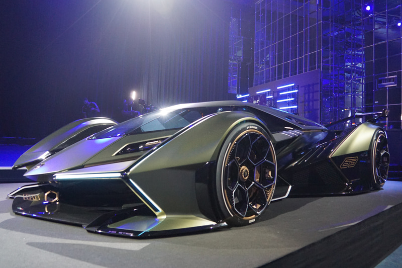 「ランボ V12 ビジョン グランツーリスモ」