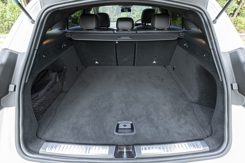 ラゲッジ容量は約500L