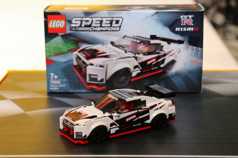 レゴ「NISSAN GT-R NISMO」