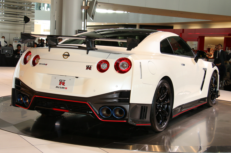 GT-R NISMO 2020年モデル。ボディサイズは4690×1895×1370mm（全長×全幅×全高）、ホイールベースは2780mm。車両重量は1720kg