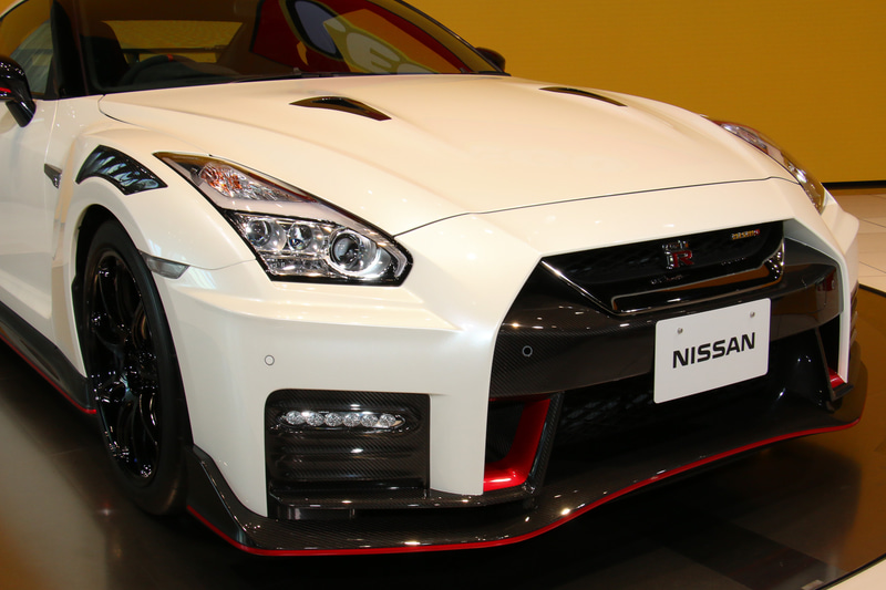 GT-R NISMOの細部に至るまでレゴのブロックを使ってしっかりと再現されている