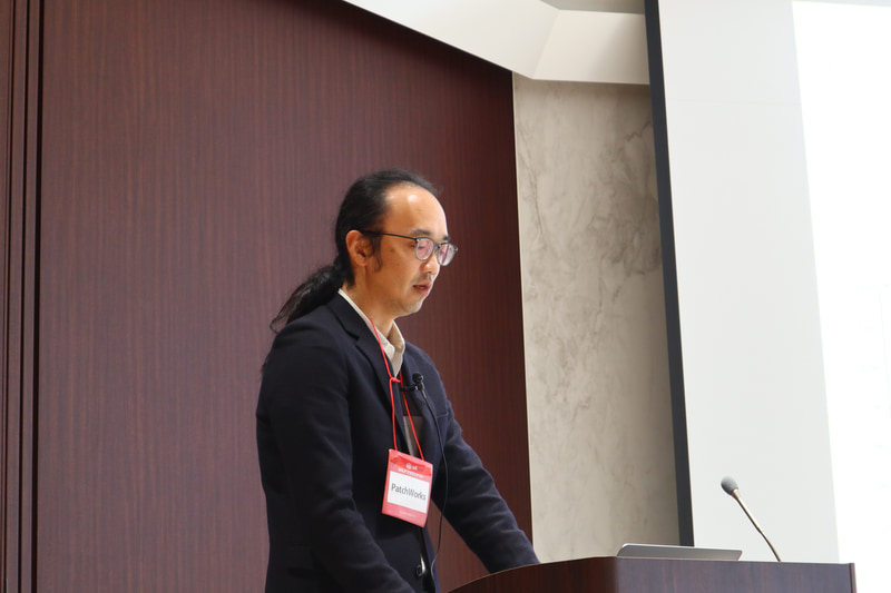 「SpiCar」を説明するPatchWorks