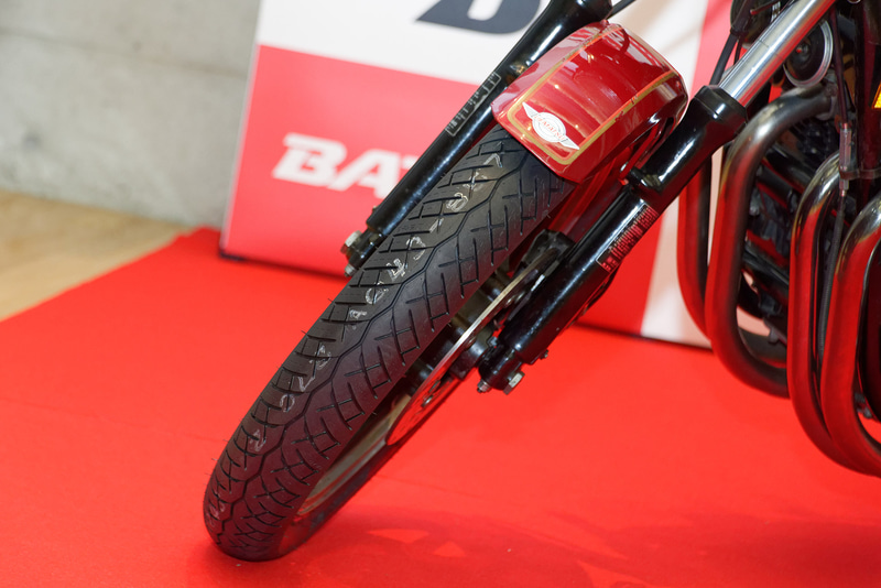 「BATTLAX BT46」フロント