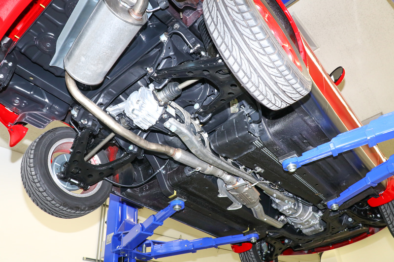 レストアし、下まわりもピカピカの状態になっている