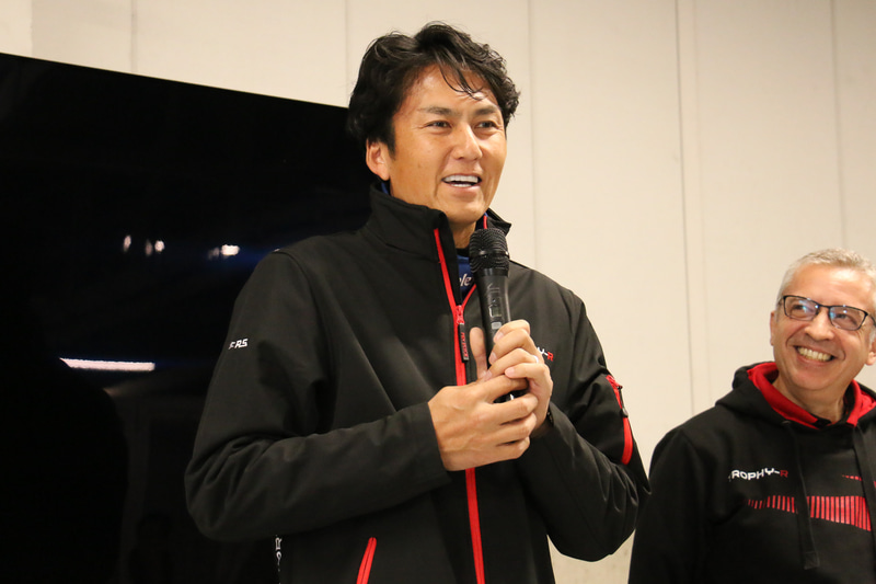 SUPER GTのGT300クラスに参戦する「GOODSMILE RACING＆TeamUKYO」のレギュラードライバーとしても活躍している谷口信輝選手
