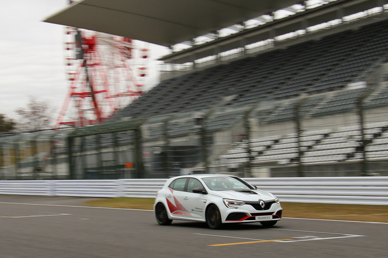 3回目のタイムアタックで、ウルゴン氏が最速タイムとなる2分25秒454をマークした