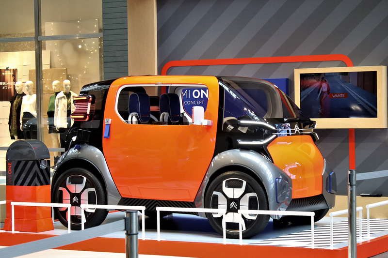 日本初公開された超小型EV（電気自動車）コンセプトカー「AMI ONE CONCEPT」