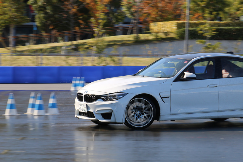 最初にピストン西沢氏がタイム計測を行なってターゲットタイムを決定