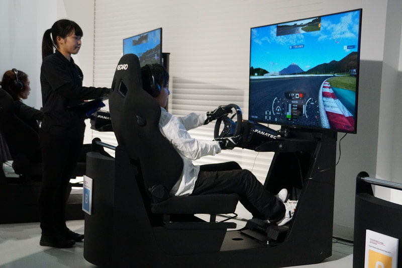 予選は、EV（電気自動車）タイカンを使用して富士スピードウェイでタイムアタックが行なわれた