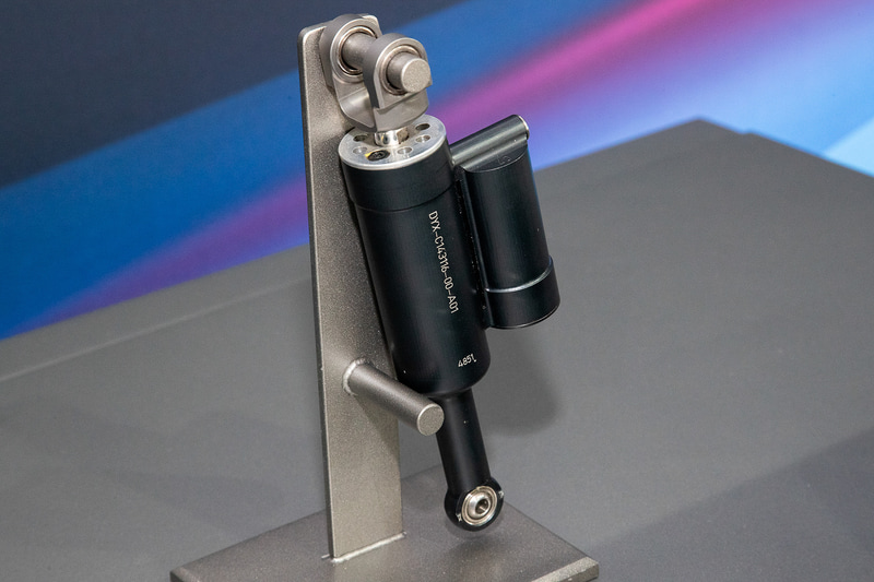 F1用のダンパー