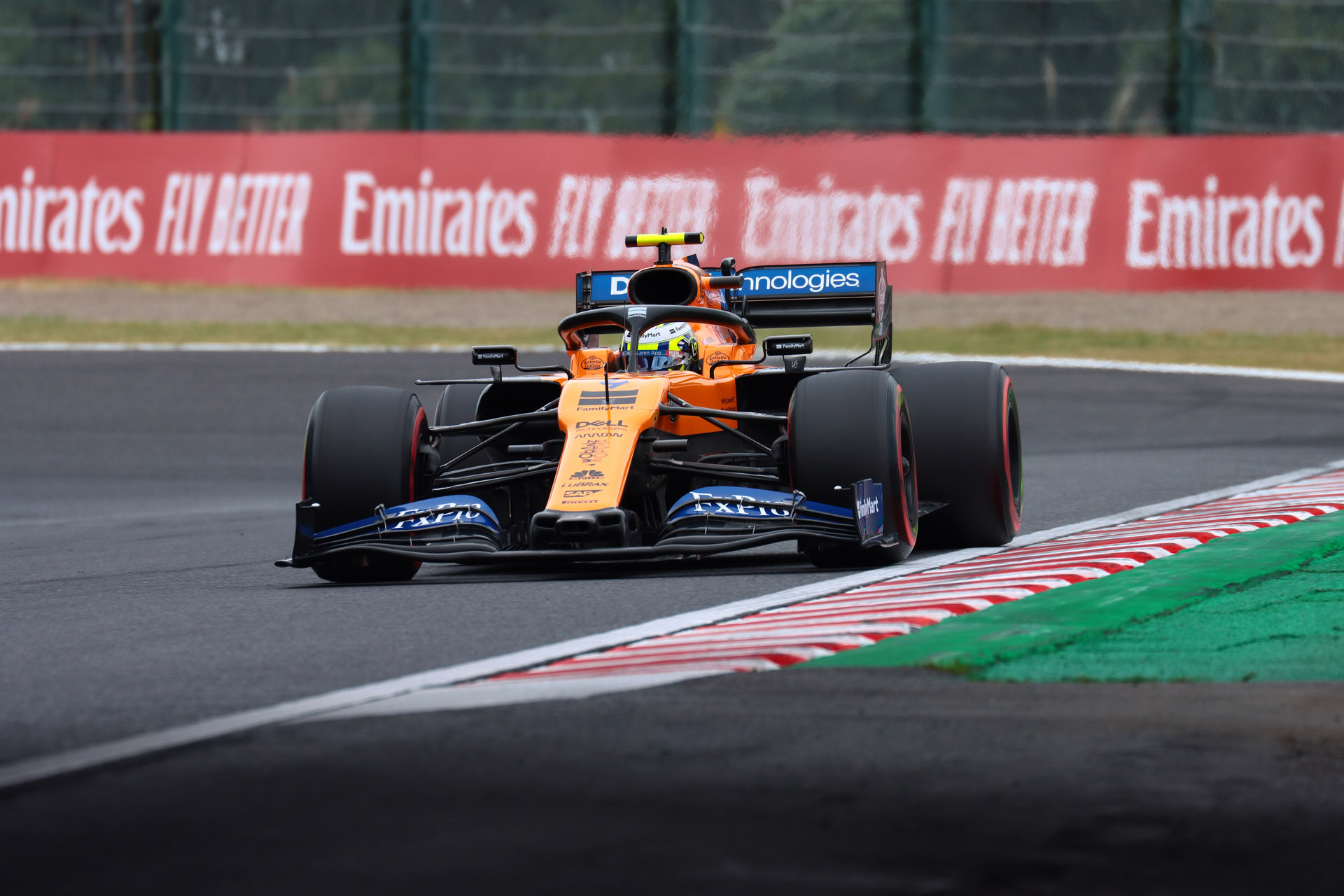 デグナー2つ目の立ち上がりを焦点距離400mm、シャッター速度1/400秒で撮影