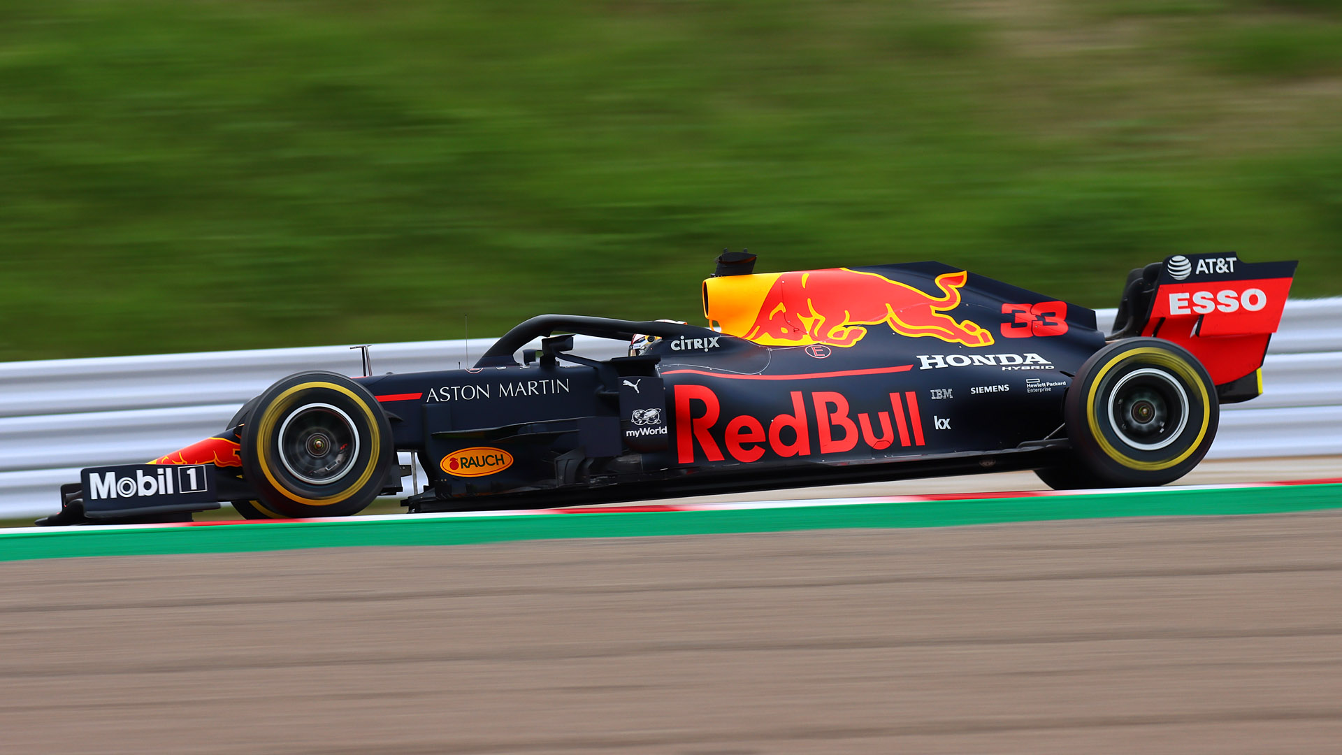 フルHDサイズでフォトギャラリーに掲載した写真