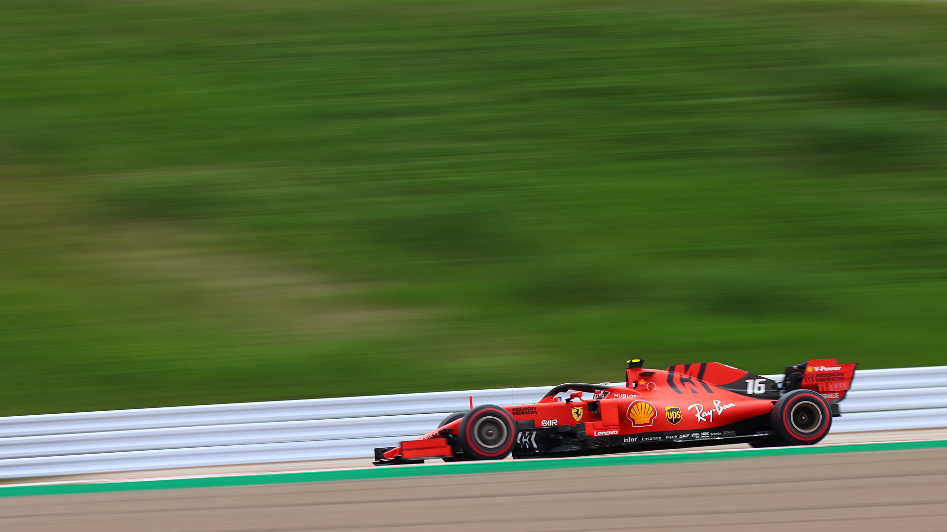 フルHDサイズでフォトギャラリーに掲載した写真