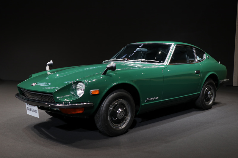 「フェアレディ Z 240Z」