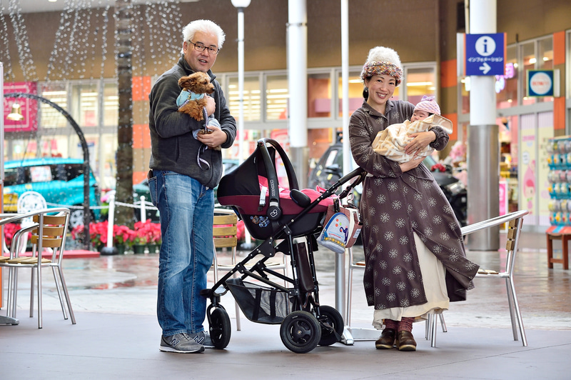 カーナビの地図を新しくすることで、より安全に移動でき、ショッピングを今まで以上に楽しめるのでは