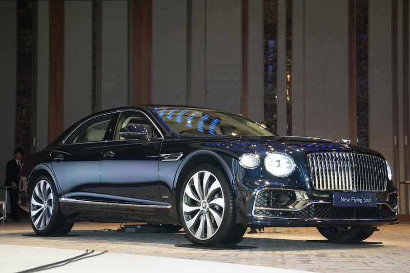 仕様の異なるモデルも展示された