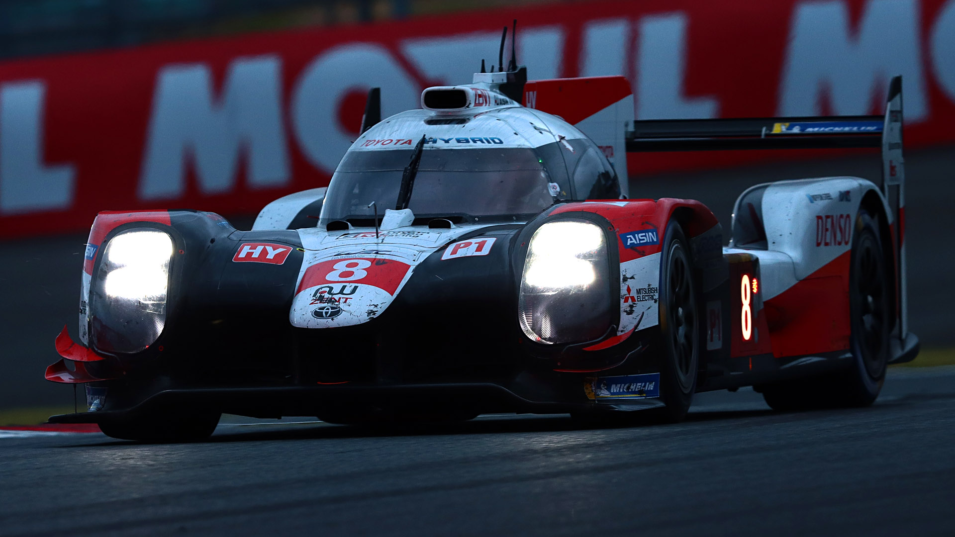 EOS 90DでWECを撮影、フルHDサイズにレタッチしてフォトギャラリーに掲載した写真