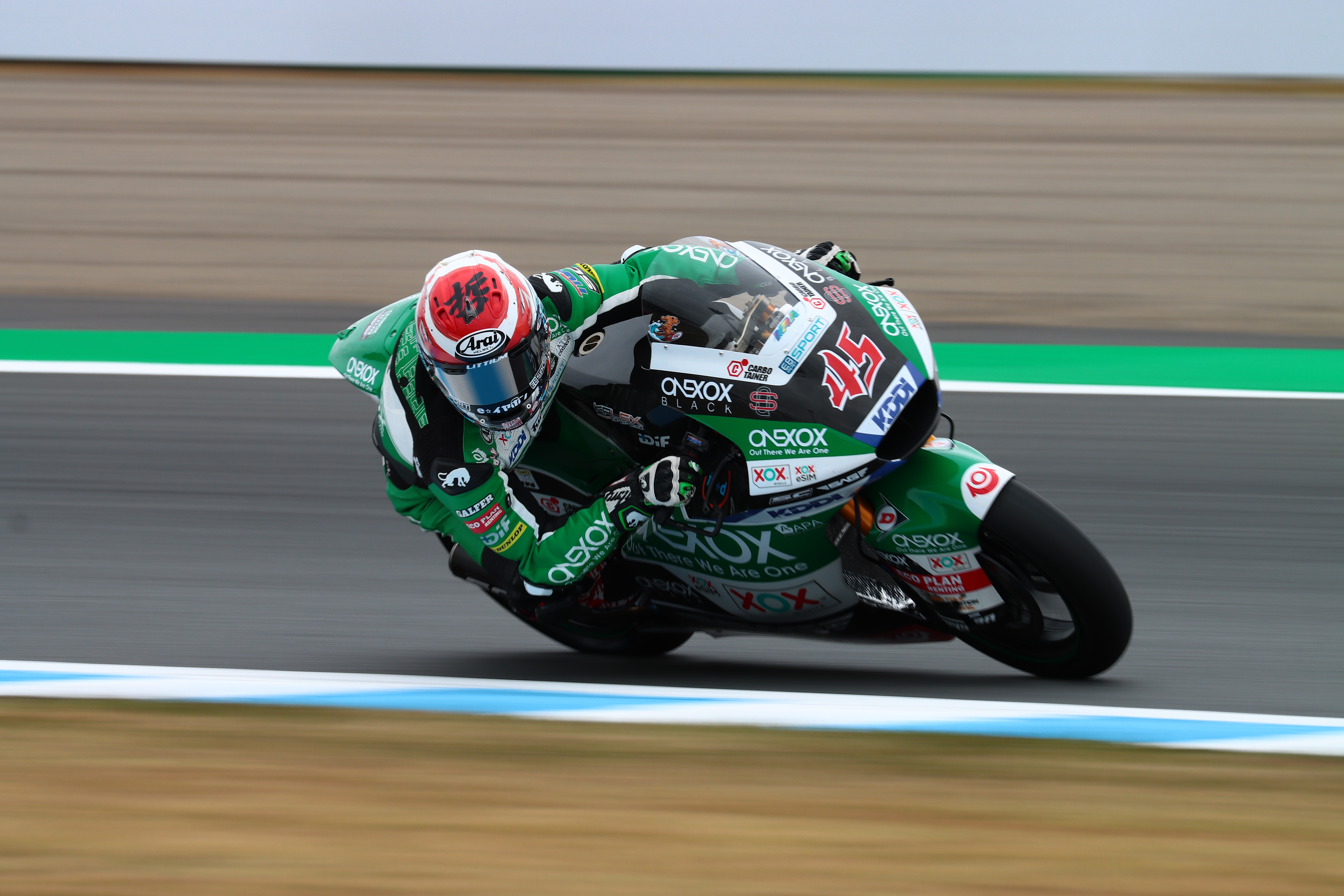 EF100-400mm f/4.5-5.6L IS II USM（300mm）　ISO 100　F10　1/80秒