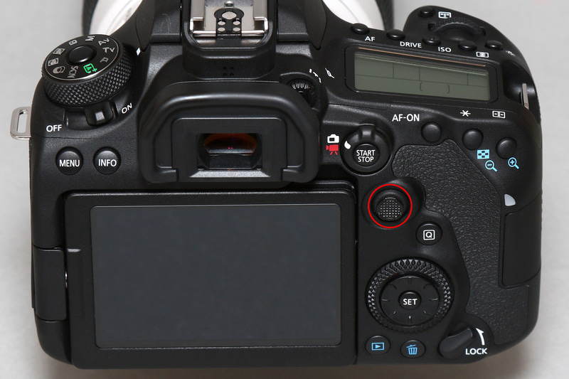 ジョイスティック式のマルチコントローラーが復活