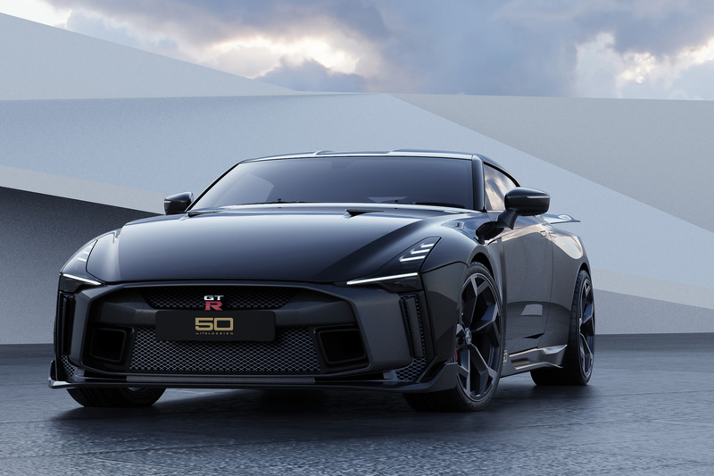 2020年後半から「Nissan GT-R50 by Italdesign」限定市販モデルの納車開始