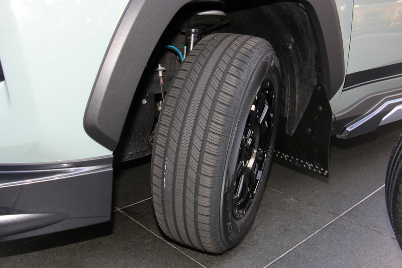 GEOLANDAR CV G058のトレッドパターン