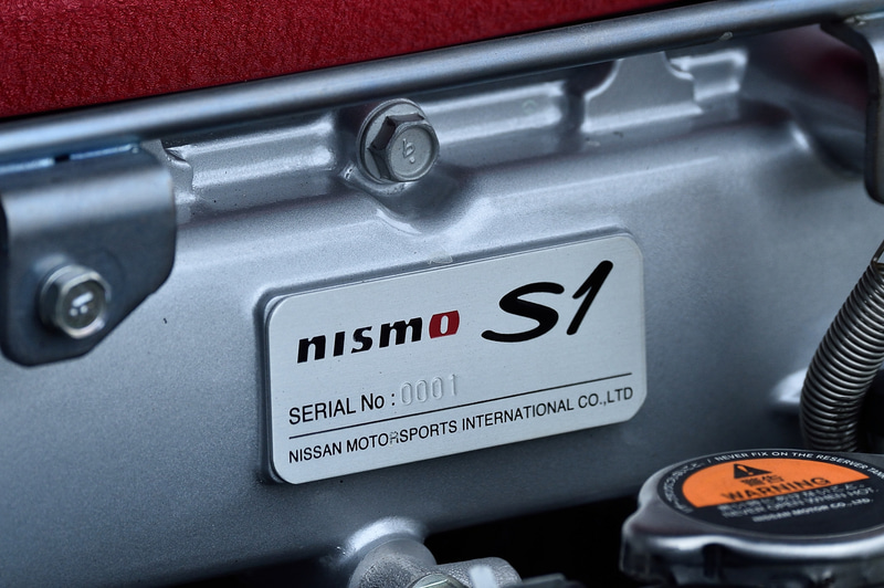 開発中のエンジンチューニングメニュー「S1」を搭載。シートはホールド力の高いレカロ製を装着