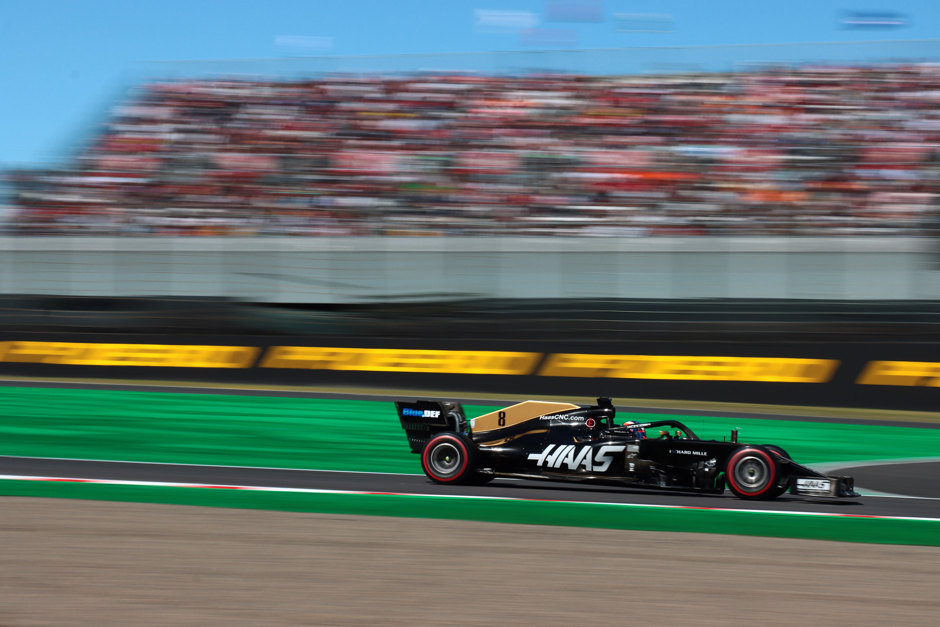 EF24-105mm f/4L IS II USM（64mm）でシャッター速度1/30秒で撮影