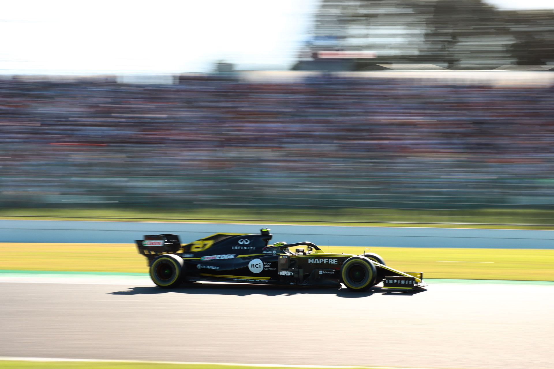 焦点距離45mm、シャッター速度1/50秒で撮影