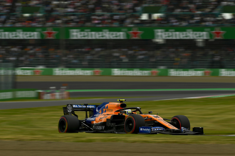 日本GPを走るマクラーレンのランド・ノリス