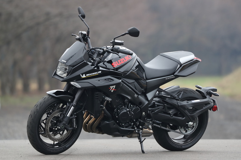 新しいPOWER 5を装着したスズキ KATANA