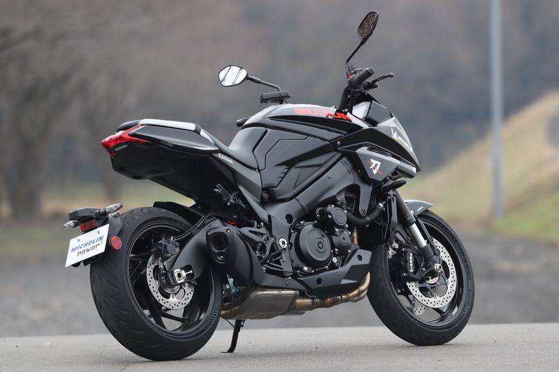 新しいPOWER 5を装着したスズキ KATANA