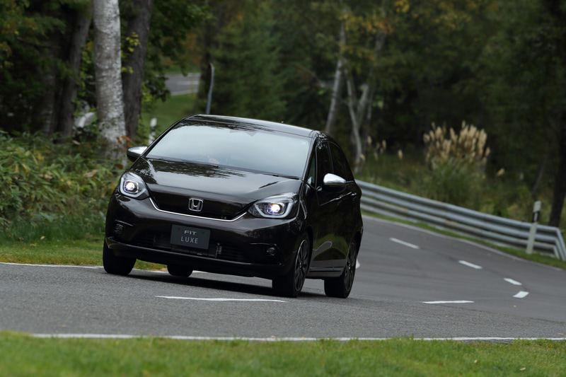 VSGを装備するLUXEは、ワンランク上質な乗り味を提供