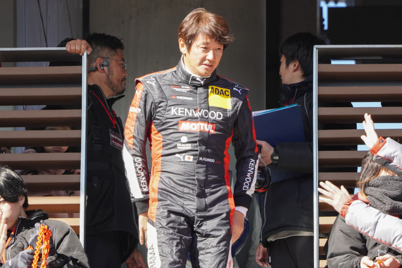 KONDO Racing 近藤真彦監督