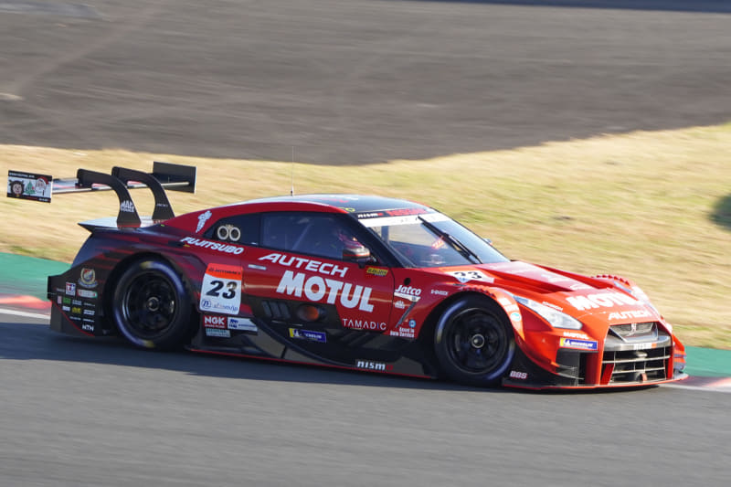 MOTUL AUTECH GT-R（2013 SUPER GT）
