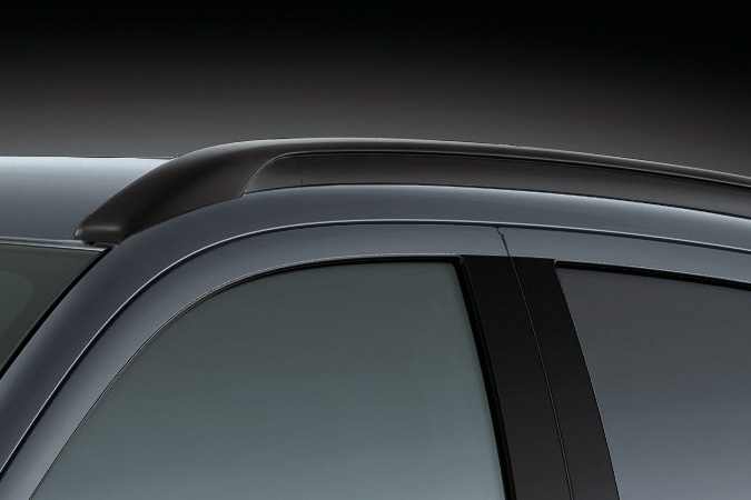 ルーフレールを標準装備