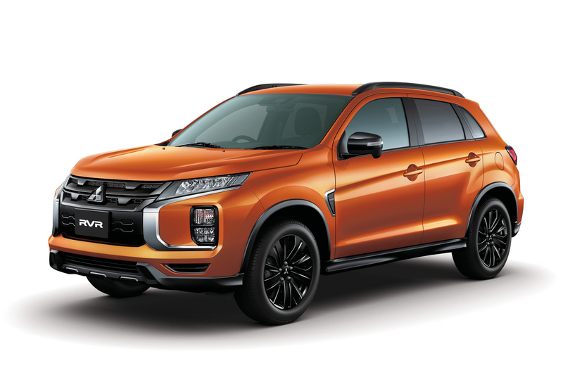 サンシャインオレンジメタリックのRVR BLACK Edition