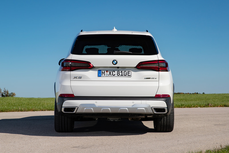 X5 xDrive45e