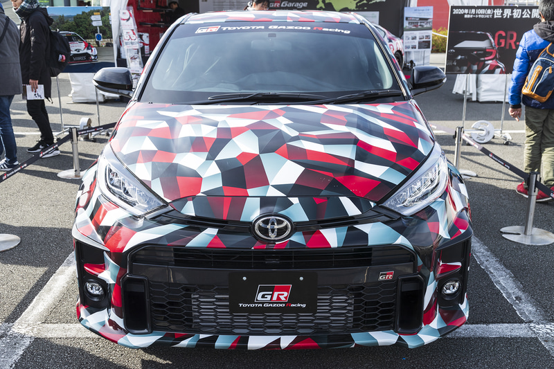 展示されたGRヤリス